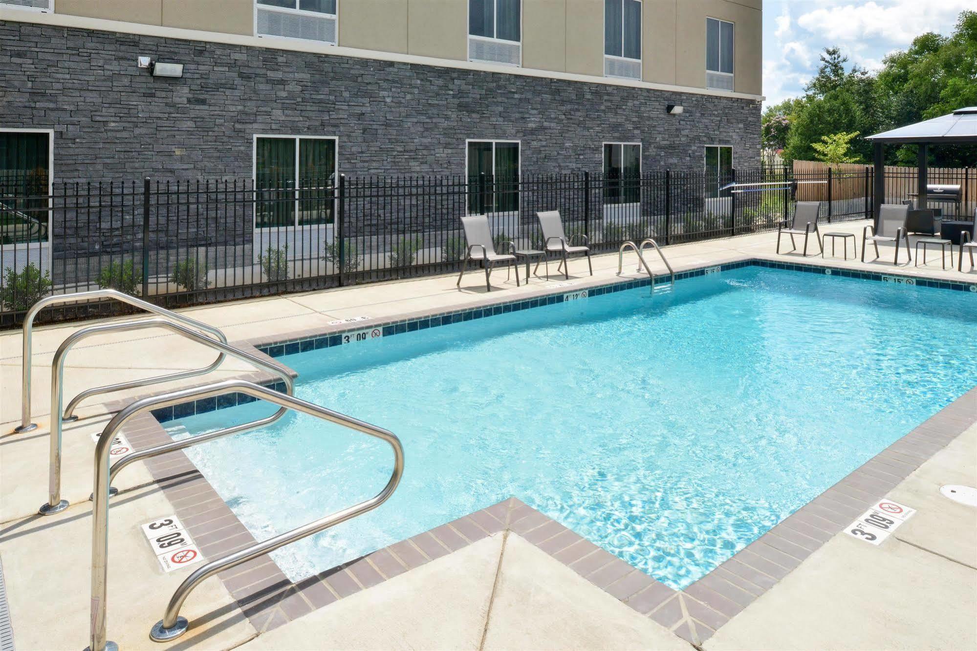 Americas Best Value Inn & Suites Horn Lake Buitenkant foto