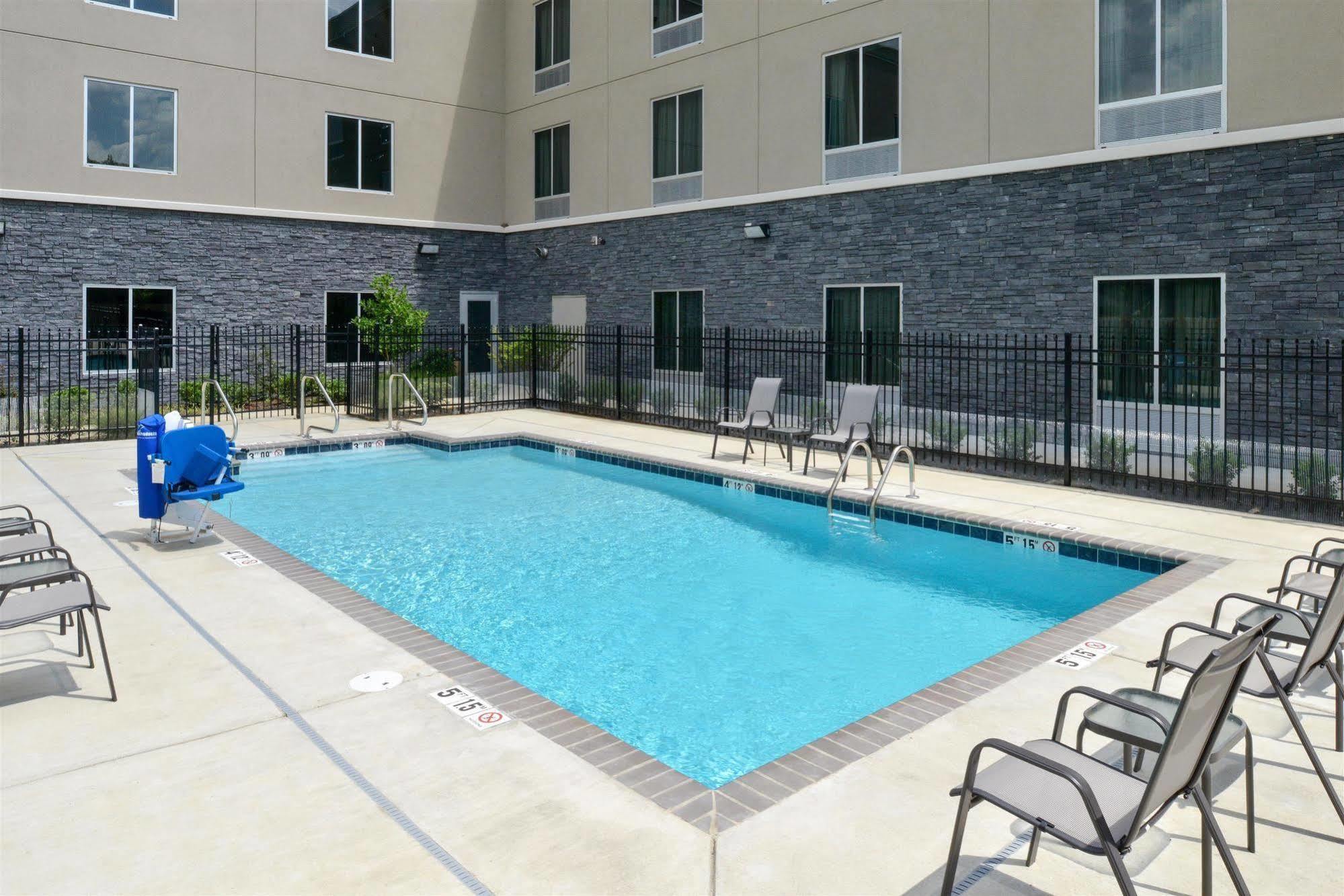 Americas Best Value Inn & Suites Horn Lake Buitenkant foto