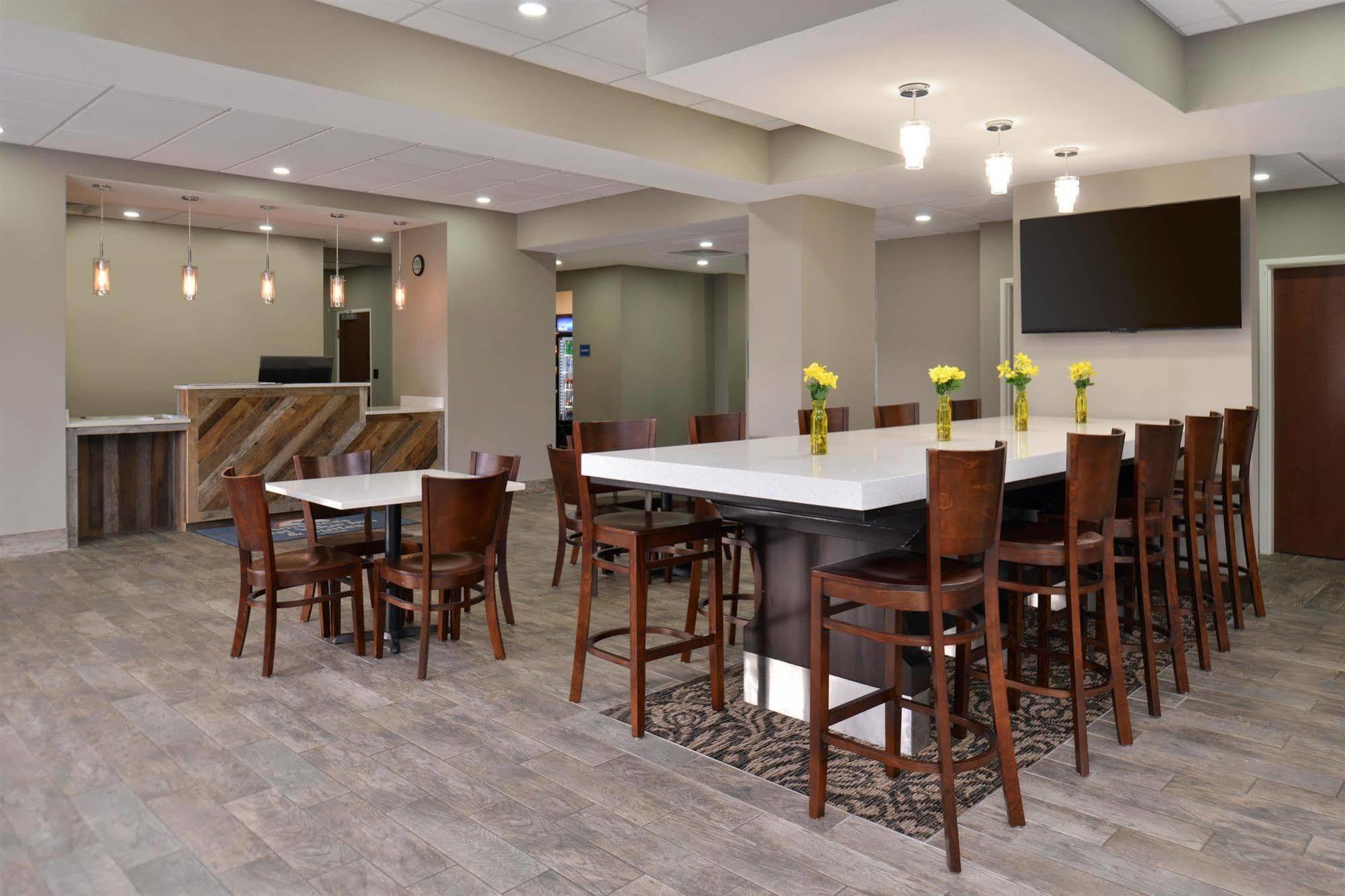 Americas Best Value Inn & Suites Horn Lake Buitenkant foto