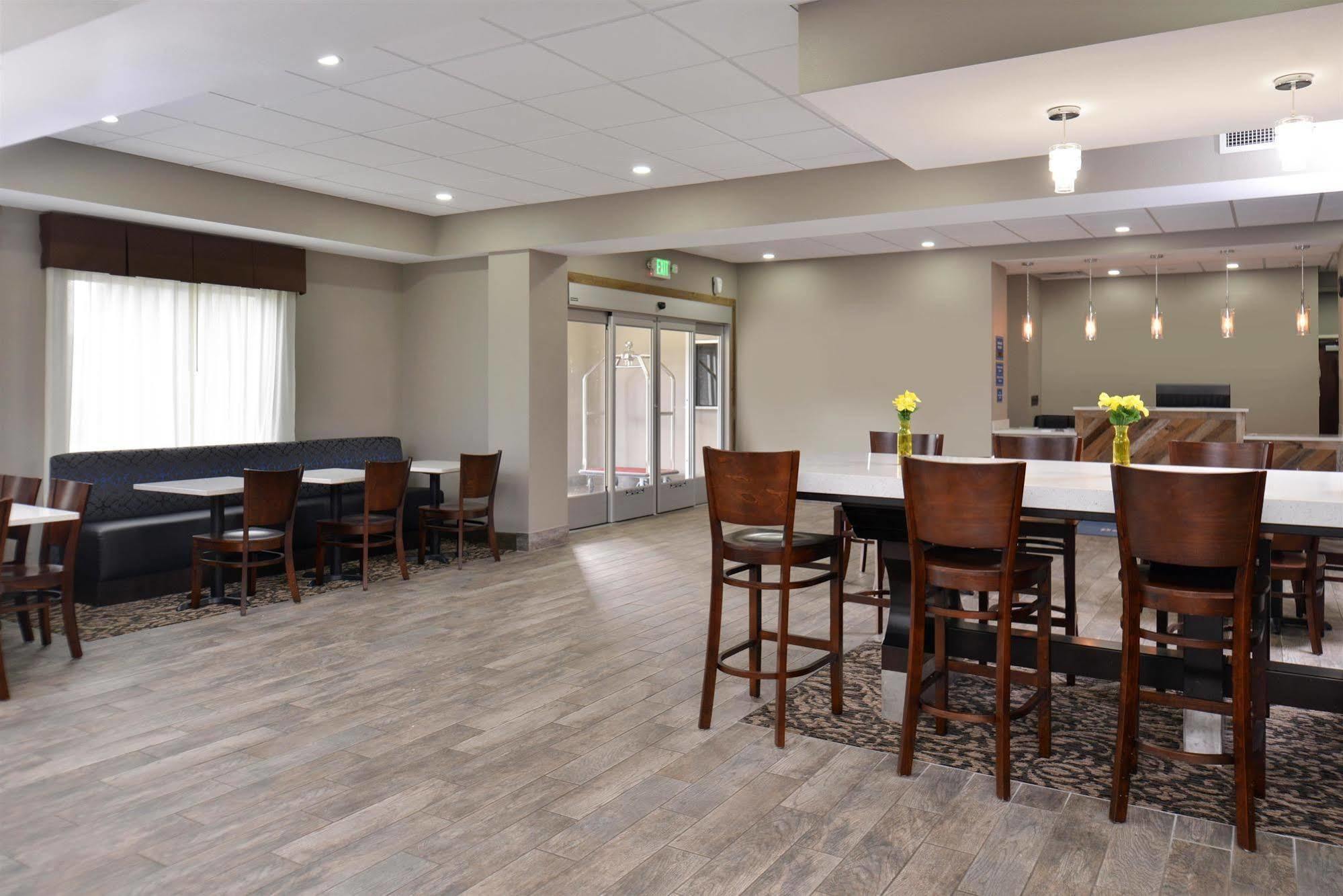 Americas Best Value Inn & Suites Horn Lake Buitenkant foto